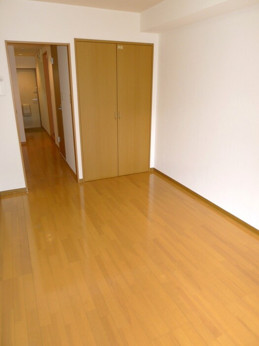 物件内観写真5　(居室)