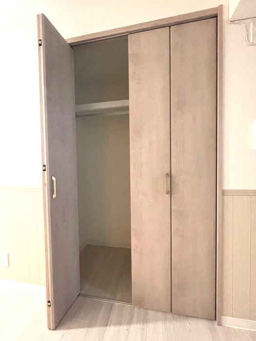 物件内観写真18　(収納)