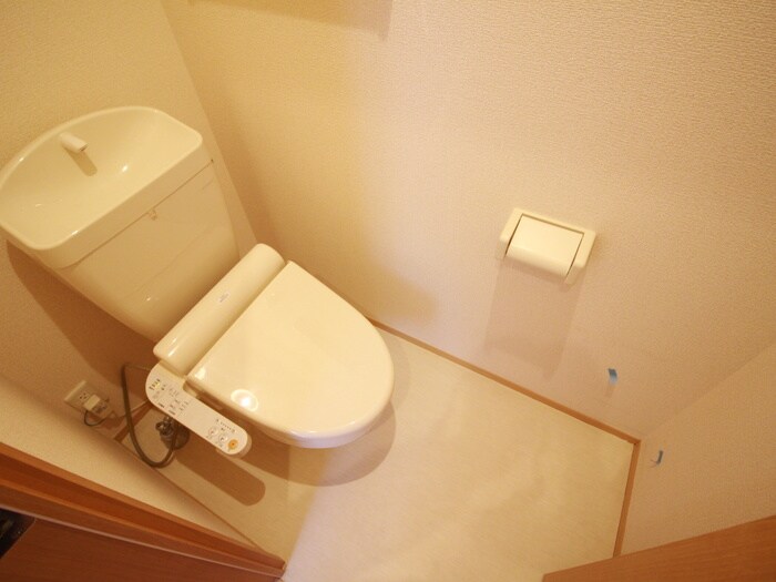 物件内観写真16　(トイレ)