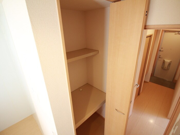 物件内観写真20　(収納)