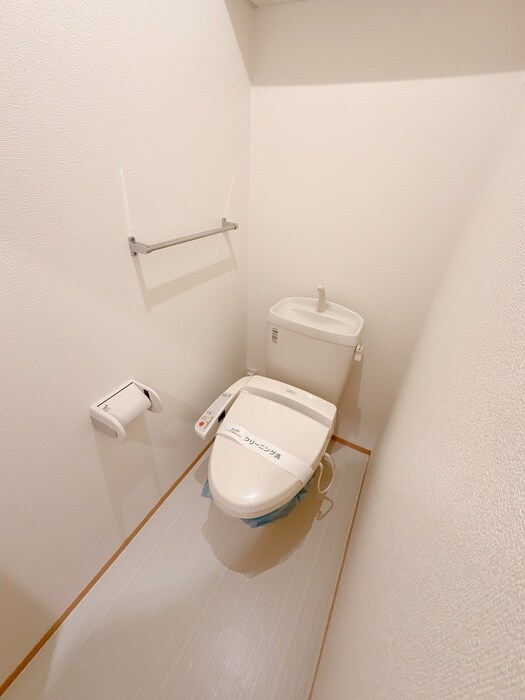 物件内観写真12　(トイレ)