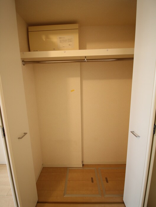 物件内観写真15　(収納)