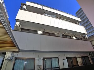 プリュニエ外観写真