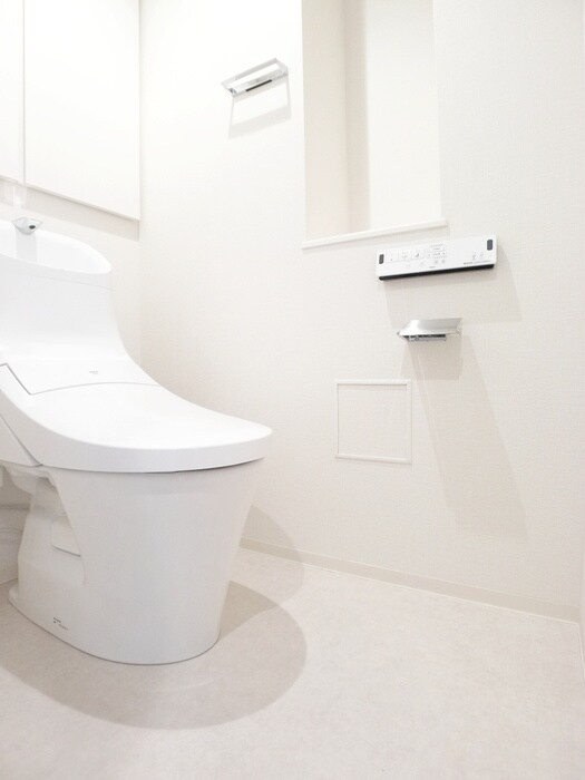 物件内観写真14　(トイレ)