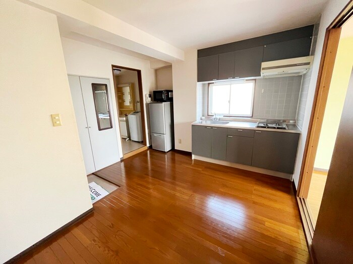 物件内観写真9　(居室)