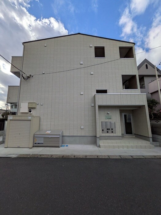 物件外観写真3　(外観写真)