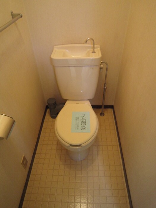 物件内観写真7　(トイレ)