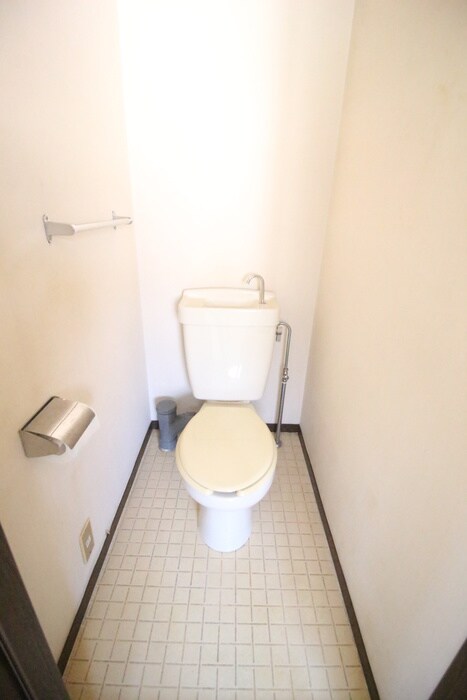 物件内観写真10　(トイレ)