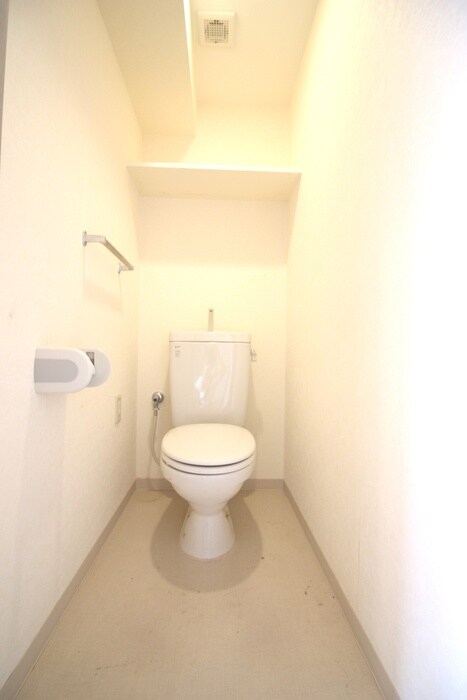 物件内観写真13　(トイレ)