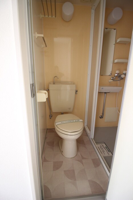 物件内観写真12　(トイレ)