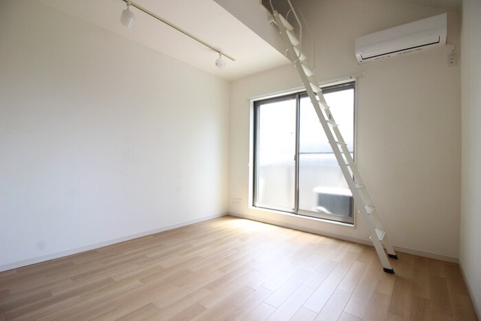 物件内観写真22　(居室)