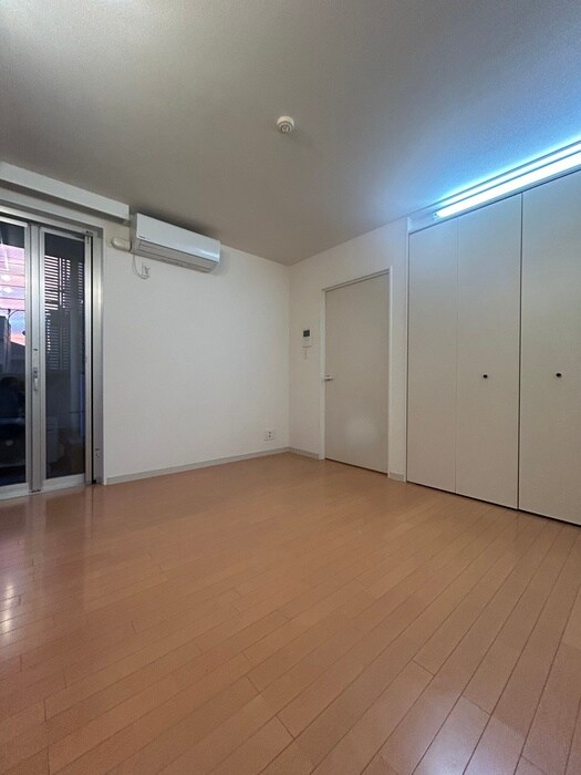 物件内観写真18　(居室)