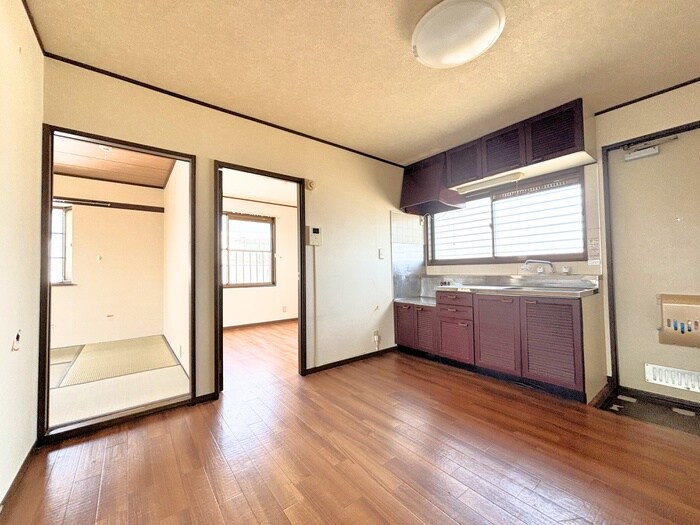 物件内観写真8　(居室)