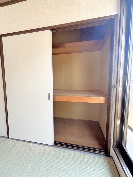 物件内観写真16　(収納)