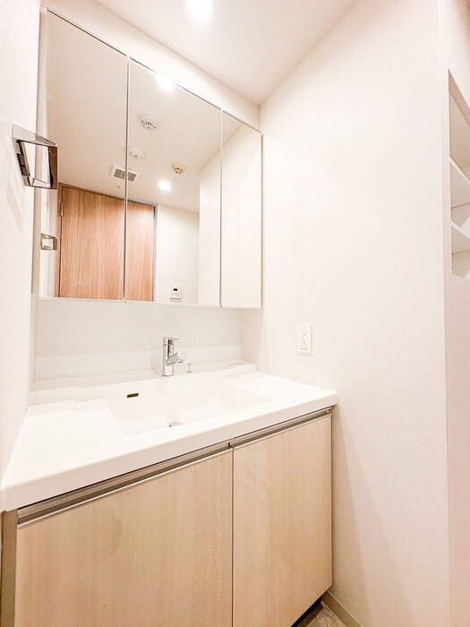 物件内観写真15　(洗面)