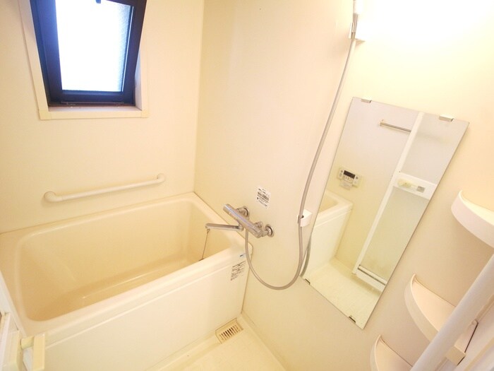 物件内観写真11　(バス／シャワールーム等)