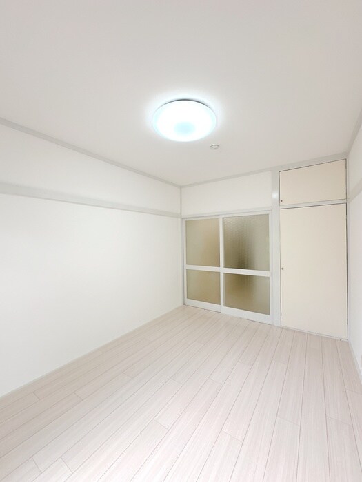 物件内観写真5　(居室)