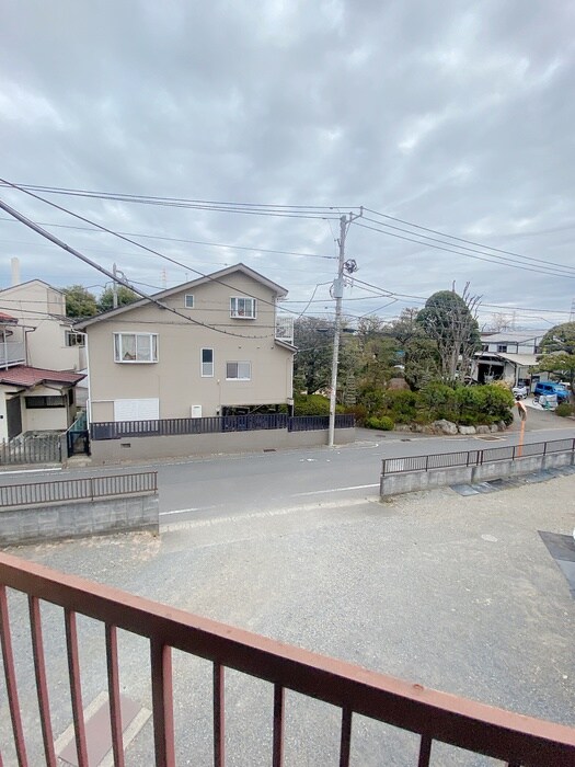 物件内観写真14　(室内からの展望)