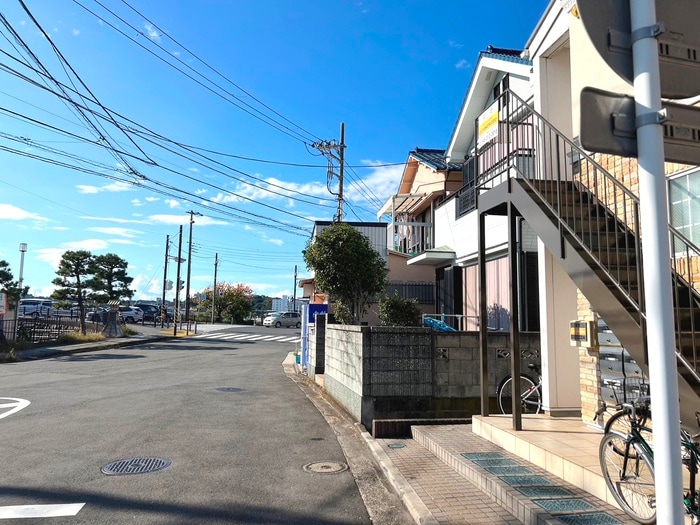 物件外観写真6　(周辺環境)