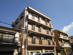 荒井ビル外観写真