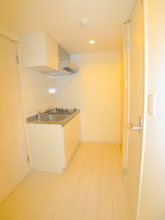 物件内観写真17　(廊下)