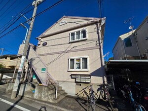 アネスタ下井草外観写真