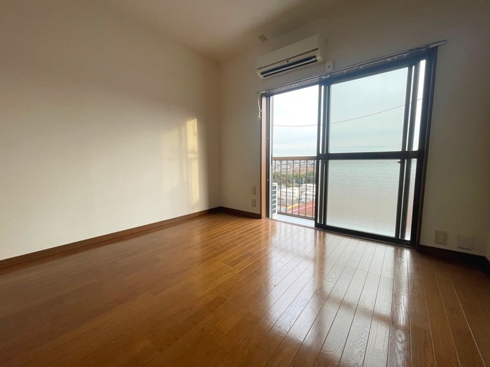 物件内観写真11　(居室)