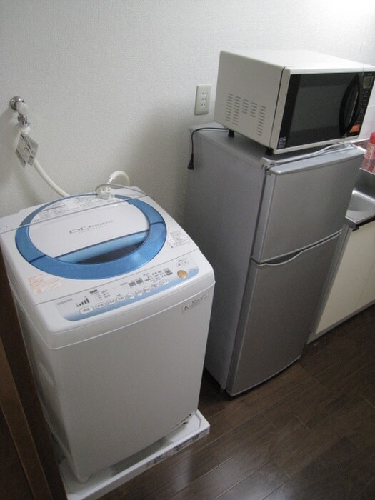 物件内観写真12　(洗濯機置場)