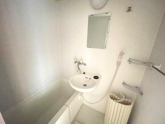 物件内観写真13　(バス／シャワールーム等)