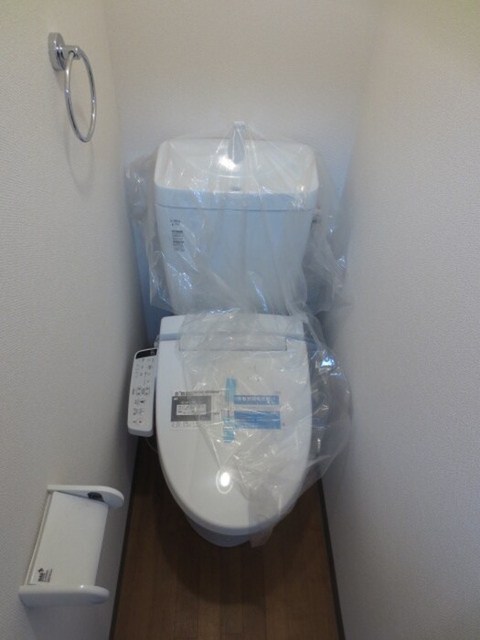 物件内観写真16　(トイレ)