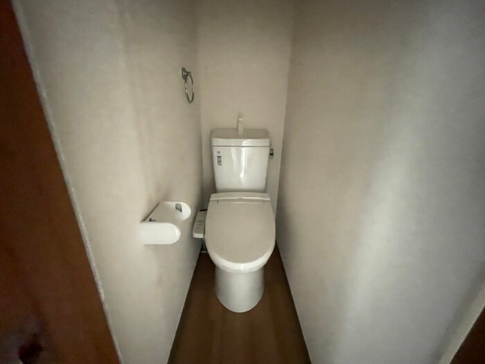 物件内観写真16　(トイレ)