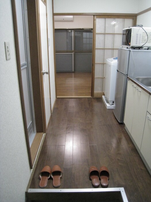 物件内観写真21　(玄関)