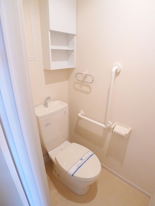 物件内観写真9　(トイレ)