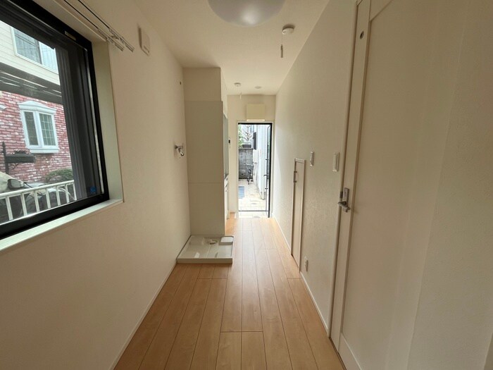 物件内観写真9　(居室)