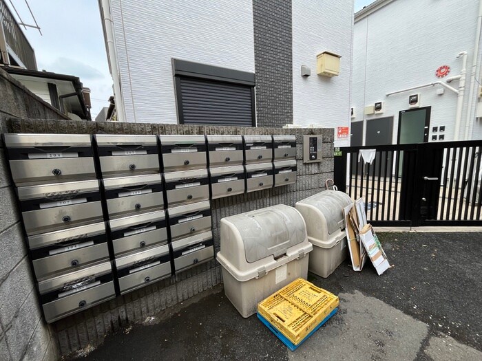 物件外観写真6　(建物設備)