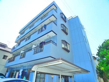 パ-クレ-ン東和外観写真