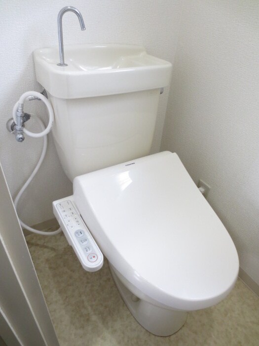 物件内観写真7　(トイレ)