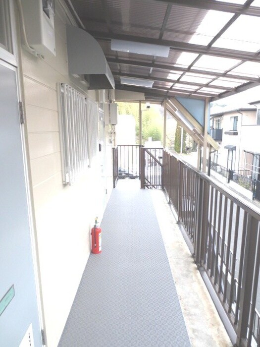 物件内観写真10　(廊下)