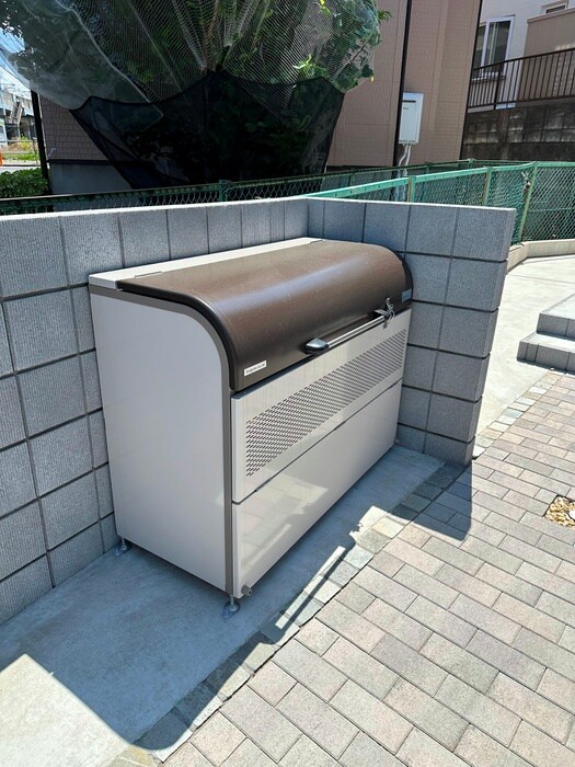 物件外観写真4　(建物設備)