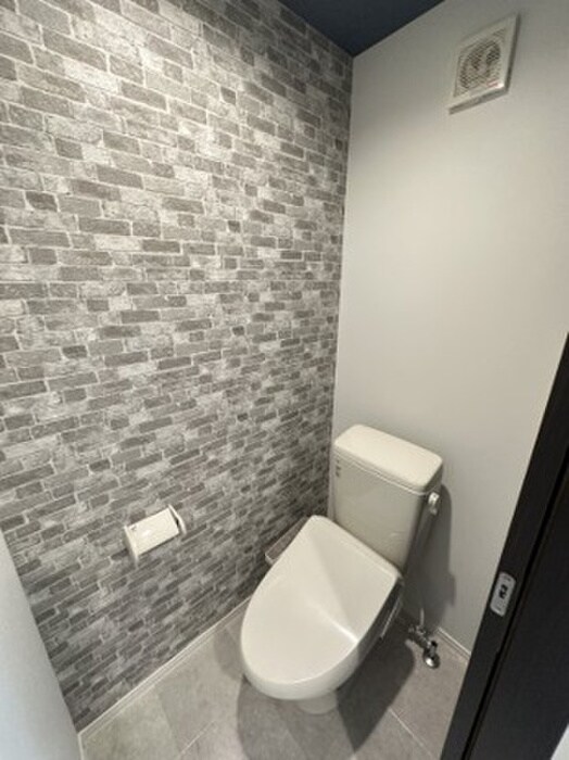 物件内観写真9　(トイレ)