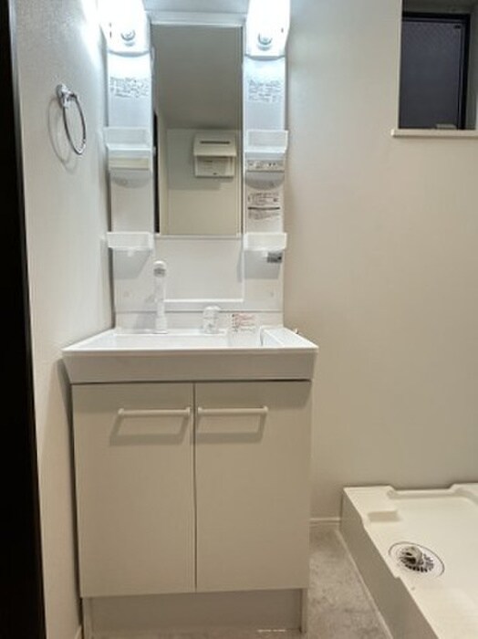 物件内観写真10　(洗面)