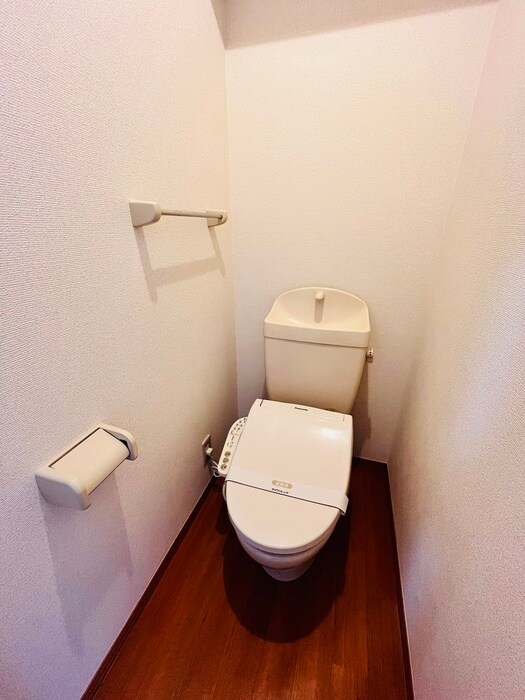 物件内観写真12　(トイレ)