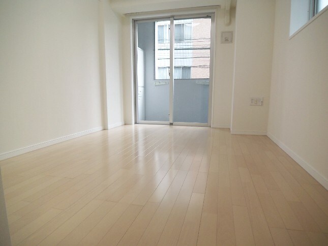 物件内観写真3　(居室)