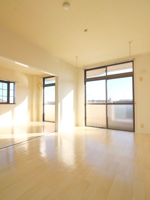 物件内観写真9　(ベランダ・バルコニー)