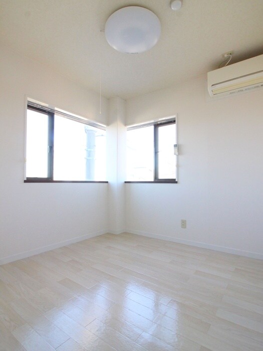 物件内観写真10　(内観写真)