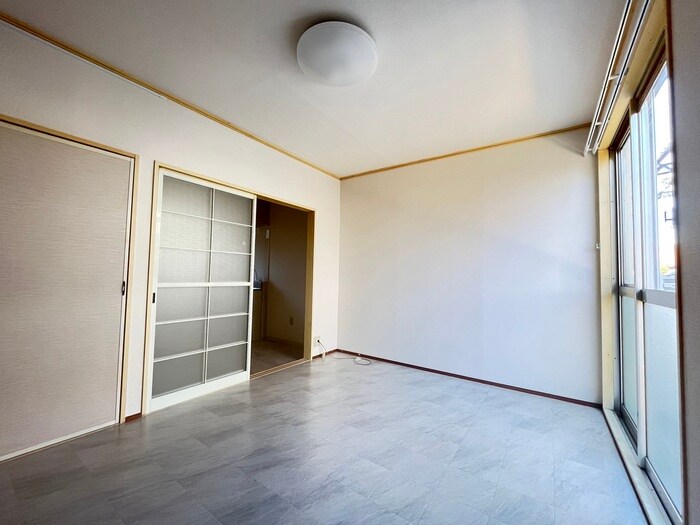 物件内観写真10　(居室)