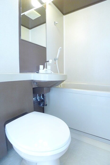 物件内観写真12　(バス／シャワールーム等)