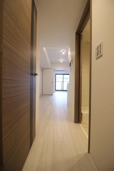 物件内観写真22　(廊下)