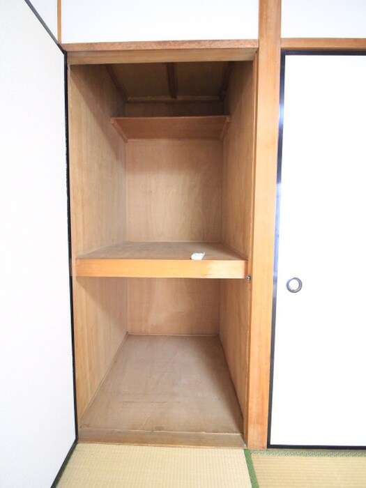 物件内観写真11　(収納)