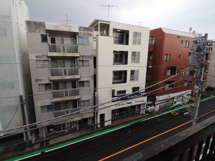 物件内観写真22　(室内からの展望)